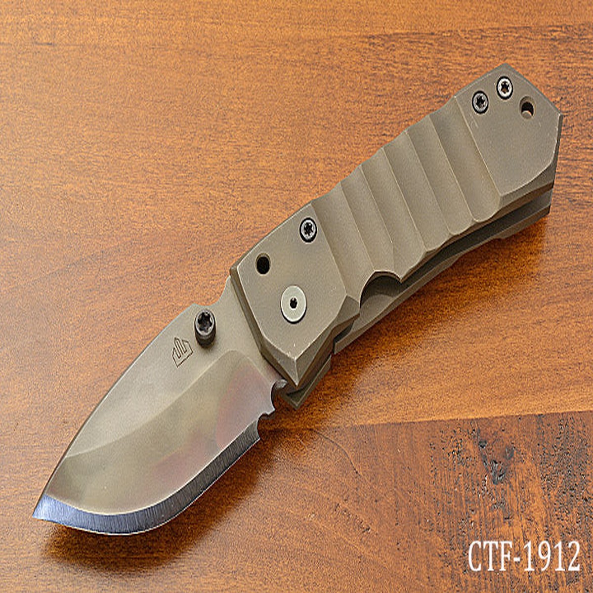 Tactical Folder