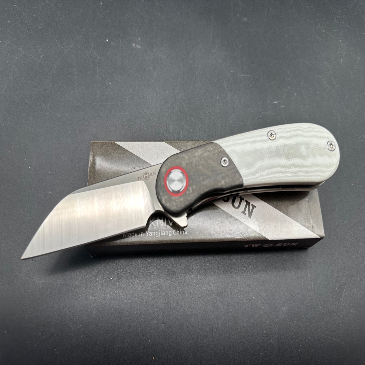 TWOSUN TS204-S90V Bronc 3 GRAYBLACK CARBON FIBER TITANIUM G10 HANDLE M390